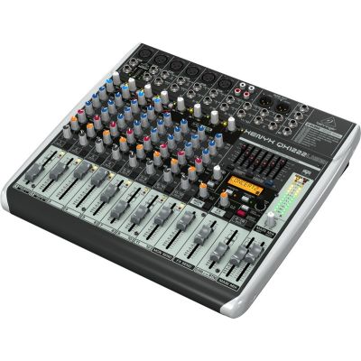 4. Behringer QX1222USB - Mikser audio