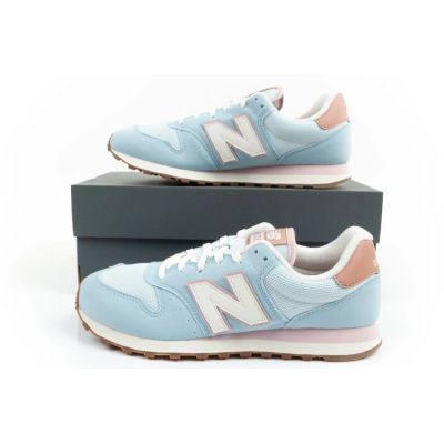 17. Buty New Balance W GW500BGB