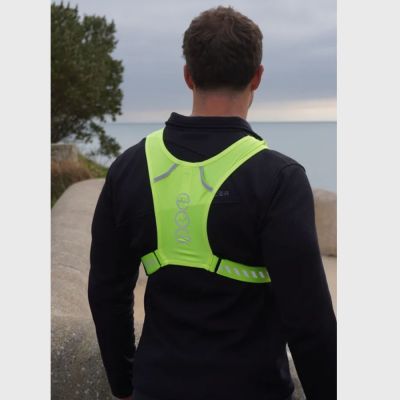 4. Kamizelka biegowa EOS ELITE UltraLight EOSFLUO