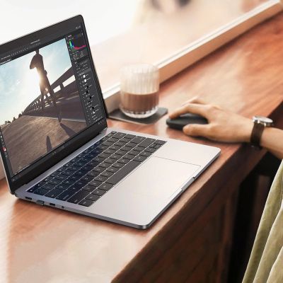 9. Myszka bezprzewodowa Ugreen MU001 optyczna USB - czarna