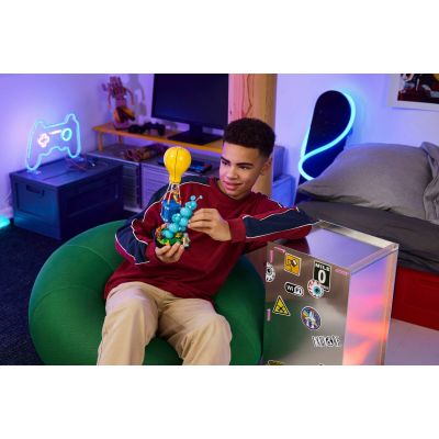23. LEGO Fortnite 77080 - Zrzut zaopatrzenia
