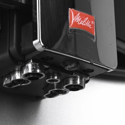 17. Melitta Barista Smart TS Ekspres do espresso 1,8 l