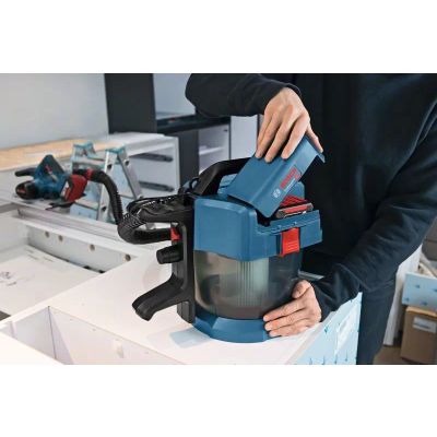 3. Bosch GAS 18V-10 L Professional Czarny, Niebieski