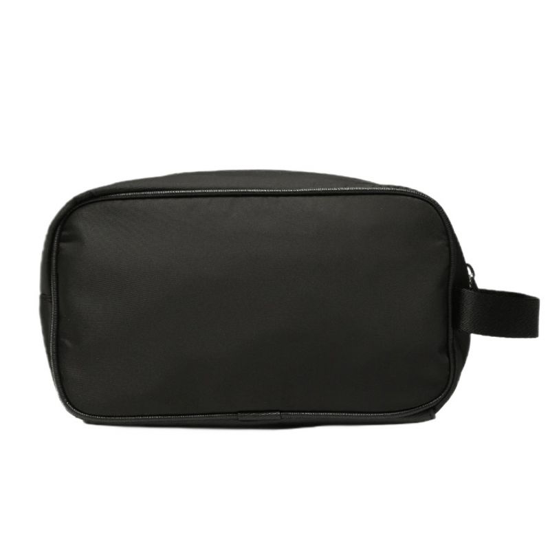 8. Kosmetyczka Calvin Klein CK Elevated Washbag K50K509968