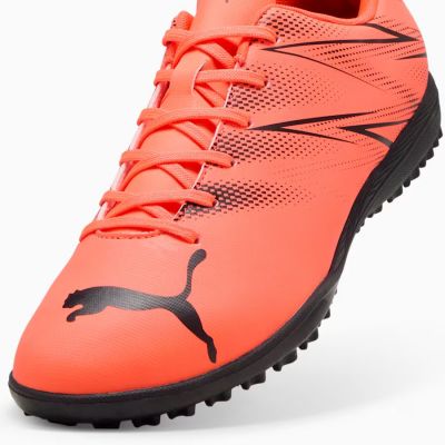4. Buty piłkarskie Puma Attacanto TT M 107478-13