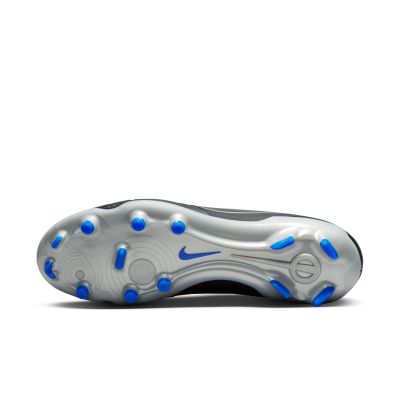 4. Buty piłkarskie Nike Tiempo Legend 10 Academy MG M DV4337-040