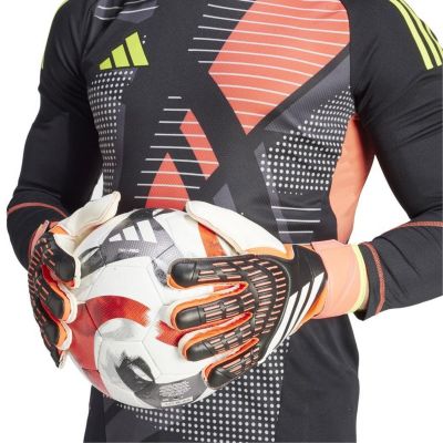 6. RĘKAWICE BRAMKARSKIE ADIDAS PRED GL MTC IN1599 R.8