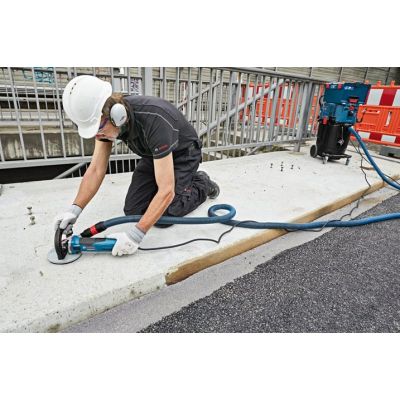 7. Bosch GBR 15 CA 9300 RPM Czarny, Niebieski 1500 W