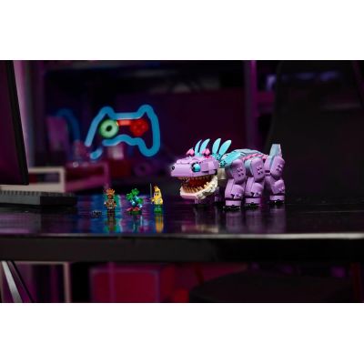 6. LEGO Fortnite 77077 Klombo