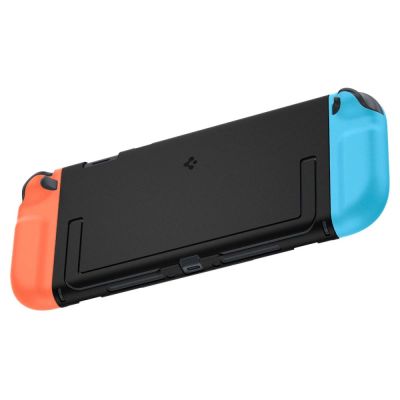 5. Etui Spigen Nano Pop na Nintendo Switch 2 - czarne