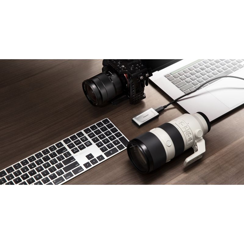 11. Dysk zewnętrzny SSD Kingston XS2000 (2TB; USB 3.2; srebrny; SXS2000/2000G)