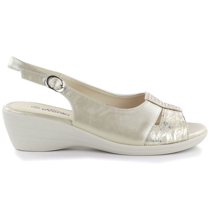 2. Sandały damskie na koturnie złote eVento 7028