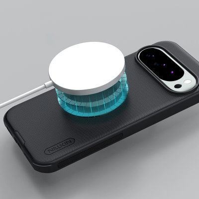 14. Etui Nillkin Super Frosted Shield Pro Magnetic na Google Pixel 10/10 Pro kompatybilne z MagSafe - czarne