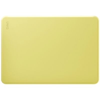 6. Etui UNIQ Lyden Versa na MacBook Neo - żółte