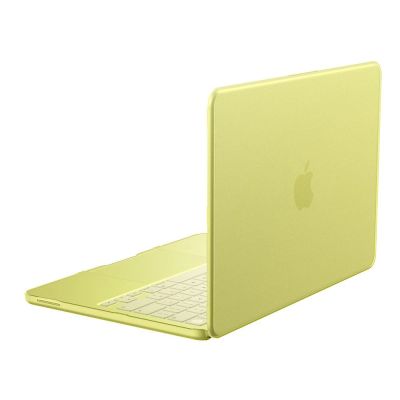 4. Etui Spigen AirSkin na MacBook Neo 13" 2026 - żółte matowe