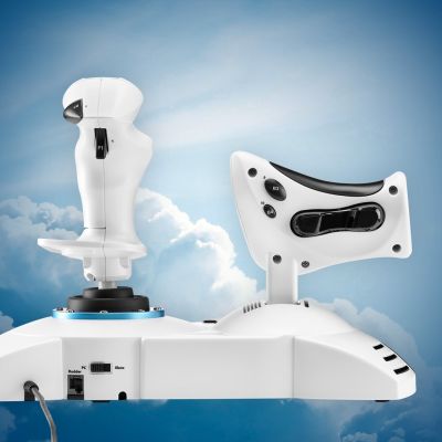 13. Drążek sterowy Thrustmaster T.Flight Hotas One Edycja Symulatora Lotu Microsoft