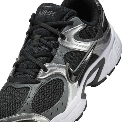 8. Nike buty męskie V5 RNR HJ5228-004