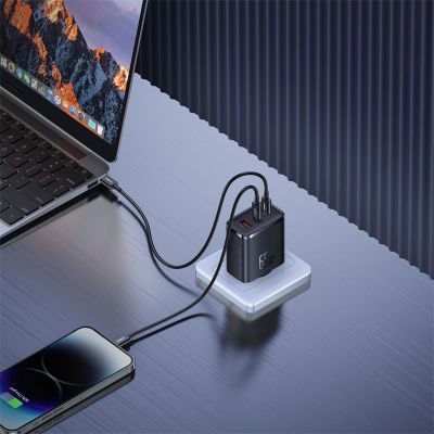 10. Ładowarka GaN Baseus Cube Pro 65W 2x USB-C USB-A - czarna