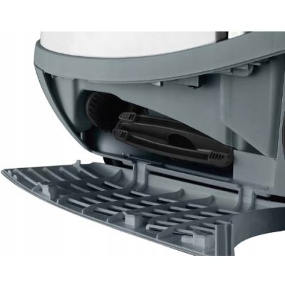 8. Odkurzacz BOSCH BWD 41740 AquaWash&Clean