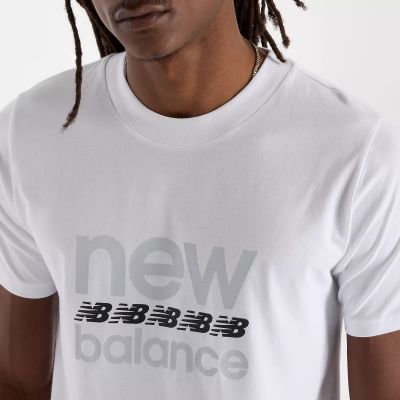 11. Koszulka New Balance Sport Graphic M MT51940WT