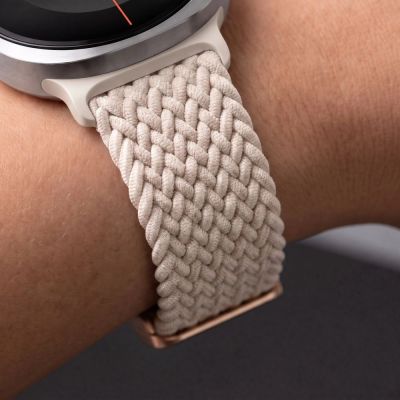 7. Pasek Tech-Protect NylonMag na Samsung Galaxy Watch 40 / 44 / 46 mm - beżowy