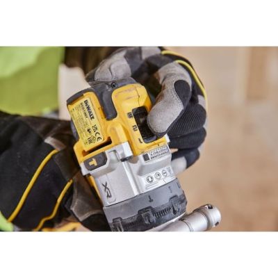 14. Wiertarko-wkret.  z udarem 18V XR DCD1007NT DEWALT