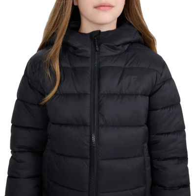 4. Kurtka puchowa dla dzieci 4F U0704 głęboka czerń 4FJWAW25TDJAU0704 20S