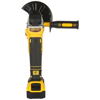 3. Zestaw combo 2 elementy 18V XR DCK2026P2T-QW DEWALT