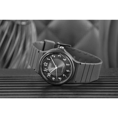 5. Zegarek CASIO MQ-24-1B3LDF + BOX