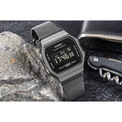 12. Zegarek CASIO A168WEMB-1BEF