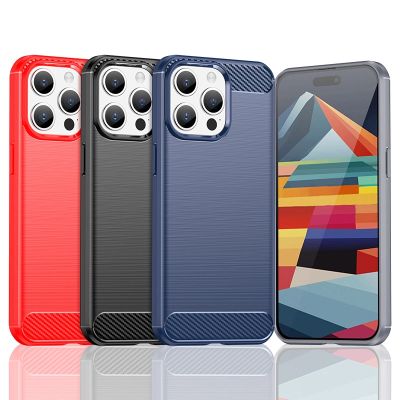 6. Elastyczne etui wzór karbon do iPhone 15 Pro Carbon Case - niebieskie