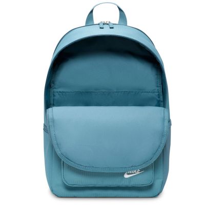 3. Plecak Nike Heritage Eugenie DB3300-006