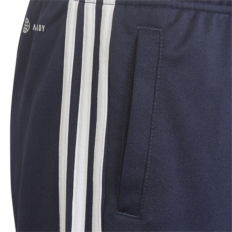 9. Spodenki adidas Designed 2 Move 3-Stripes Shorts Jr HN8544