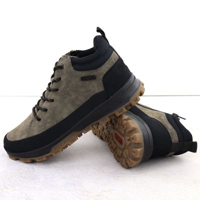 4. Wodoodporne trapery męskie khaki Rieker 35508-25