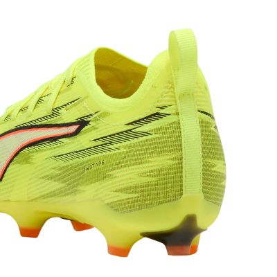 9. Buty piłkarskie dla dzieci Puma Ultra 6 Pro FG/AG 108698 01