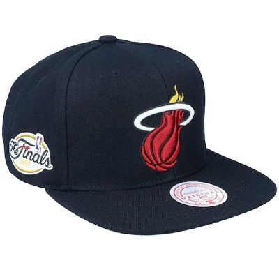2. Czapka z daszkiem Mitchell & Ness NBA Miami Heat Top Spot Snapback Hwc Heat HHSS2976-MHEYYPPPBLCK