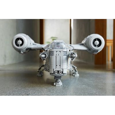 2. LEGO Star Wars 75331 Brzeszczot