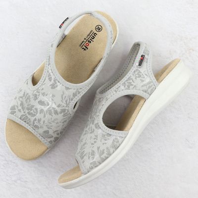 3. Sandały damskie na podwyższeniu elastyczne w kwiaty szare Unisoft 7196