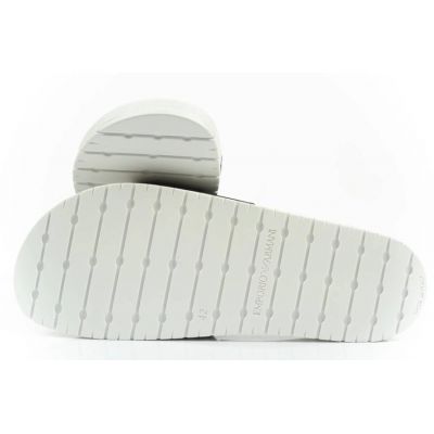 17. Klapki Emporio Armani M XVPS04D 850