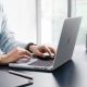 6. Etui Spigen AirSkin na MacBook Pro 14" 2021 / 2023 / 2024 / 2025 / 2026 - przezroczyste matowe