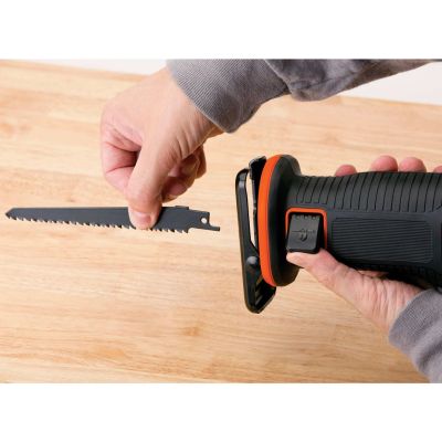 5. Black & Decker BDCR18 Czarny, Pomarańczowy