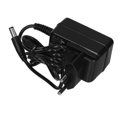 2. Behringer TD-3-BK Syntezator linii basowej