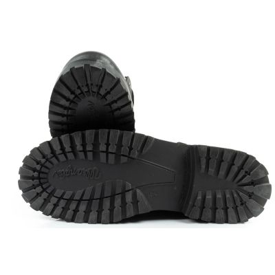 9. Wrangler Arch Fur buty męskie sztyblety trzewiki eleganckie ocieplane czarne