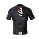 2. Koszulka kompresyjna "Wolf" typu Rashguard powstała z materiału DBX MORE DRY XL
