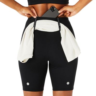 13. Spodenki Asics Road High Waist 8in Sprinter W