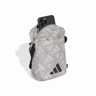 3. Torba adidas Linear Organiser JX1252