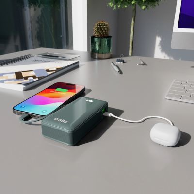 10. Powerbank SBS 10000 mAh 20W z wbudowanym kablem USB-C i wyświetlaczem cyfrowym - szary