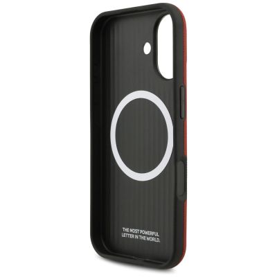 7. Etui BMW M FW Metal Logo MagSafe na iPhone 17 - czerwone