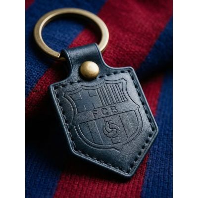 2. FC Barcelona brelok herb oryginalny na licencji skórzany proporczyk BLL7061N