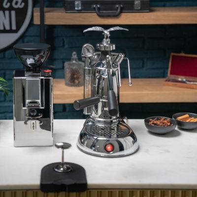 10. La Pavoni Ekspres do kawy Dźwignia ręczna Milano srebrny